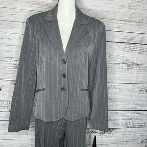 Rafaella gray pant suit with white pin stripes . 14p.